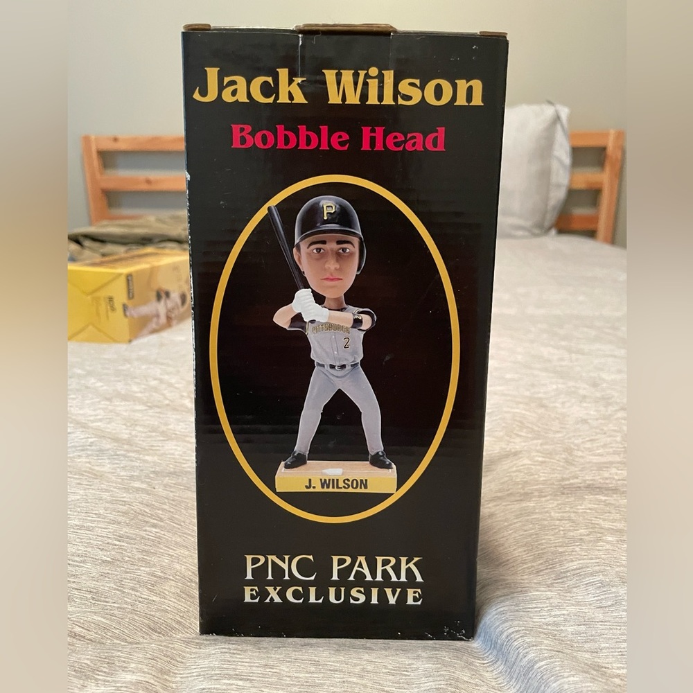 Bobblehead - Picture 6 of 6